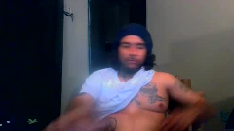 Snapshot of drogoloko233 chatting on 09/26/25, 02:48 drogo lpkp online show from 09/26/25, 02:48