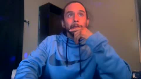 Snapshot of drogoloko233 chatting on 10/26/25, 02:39 drogo lpkp online show from 10/26/25, 02:39