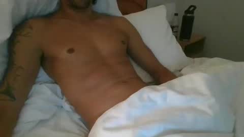 Snapshot of drsurfer chatting on 02/08/25, 02:16 Jaydee online show from 02/08/25, 02:16