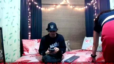 Snapshot of drumcore_01 chatting on 05/12/26, 01:25 Drum-Core online show from 05/12/26, 01:25