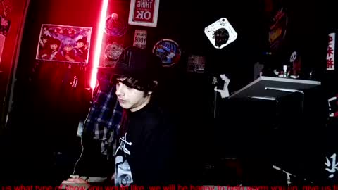 Snapshot of drumcore_01 chatting on 05/24/26, 01:21 Drum-Core online show from 05/24/26, 01:21