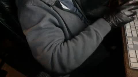 Snapshot of dschlik2 chatting on 01/20/25, 12:39 dschlik2 online show from 01/20/25, 12:39