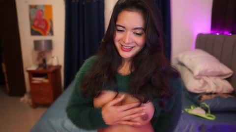 Snapshot of dsexiestqueen chatting on 03/09/25, 03:27 Trixy Latex Doll online show from 03/09/25, 03:27