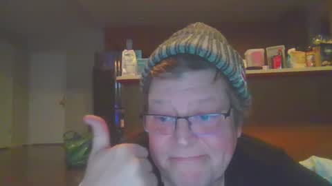 Snapshot of dsheist94545 chatting on 03/07/25, 02:36 dsheist94545 online show from 03/07/25, 02:36
