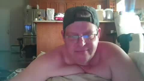 Snapshot of dsheist94545 chatting on 07/30/26, 02:21 dsheist94545 online show from 07/30/26, 02:21