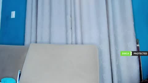 duamilktits online show from 05/25/26, 08:20