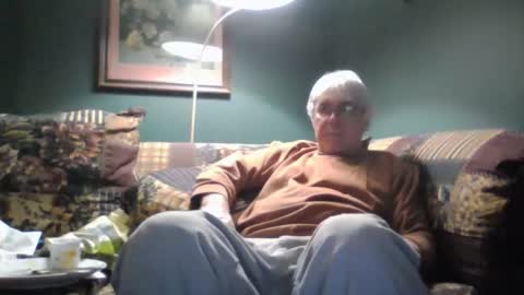 Snapshot of dug38 chatting on 11/15/25, 12:30 Doug online show from 11/15/25, 12:30