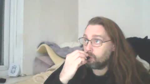 Snapshot of dukenucum73 chatting on 02/16/25, 05:48 chris online show from 02/16/25, 05:48