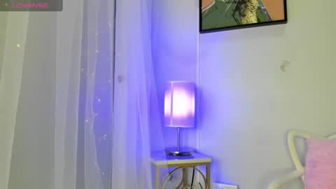 dulce__fiore07 online show from 06/13/26, 12:14