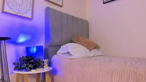dulce__fiore07 online show from 07/13/26, 03:09