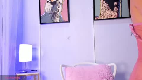 dulce__fiore07 online show from 07/18/26, 12:20