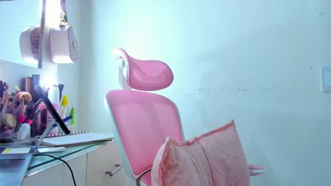 Dulce  online show from 01/16/25, 10:34