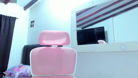 Dulce  online show from 02/23/25, 01:24