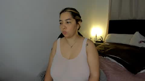 Snapshot of dulce_brithany chatting on 02/04/26, 12:44 dulce brithany online show from 02/04/26, 12:44