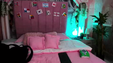 Dulce online show from 06/29/26, 11:32