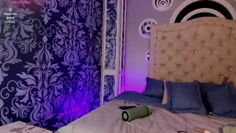 Dulce online show from 07/22/26, 11:46