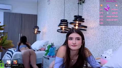Snapshot of dulce_isabel_ chatting on 05/12/26, 03:58 dulce_isabel_ online show from 05/12/26, 03:58
