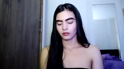 dulce_lucero online show from 09/27/25, 06:57
