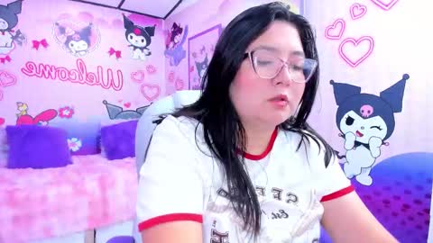 Snapshot of dulce_meow chatting on 12/04/25, 11:30 Dulce online show from 12/04/25, 11:30