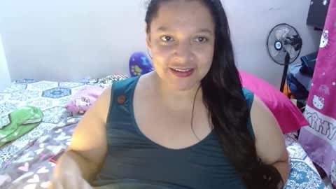 Snapshot of dulce_mmaria chatting on 10/02/25, 01:18 dulce online show from 10/02/25, 01:18