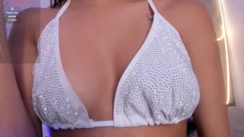 Snapshot of dulce_quintana chatting on 11/24/25, 12:16 dulce_quintana online show from 11/24/25, 12:16