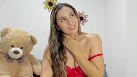 Dulce  online show from 01/24/25, 03:11