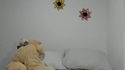 Dulce  online show from 02/06/25, 01:32