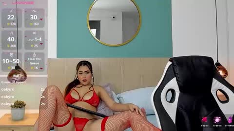 V I C T O R I A online show from 02/28/25, 09:33