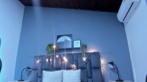 DULCE AURORA online show from 06/19/26, 02:49