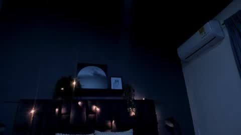 DULCE AURORA online show from 06/24/26, 02:43