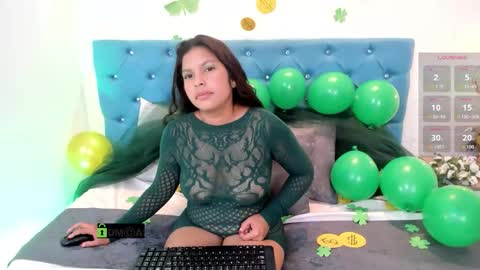 Snapshot of dulcecooper1 chatting on 03/17/26, 08:12 Dulce online show from 03/17/26, 08:12