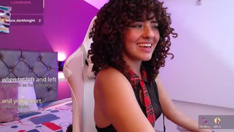 Snapshot of dulcee_gaby chatting on 10/22/25, 12:38 dulcee_gaby online show from 10/22/25, 12:38