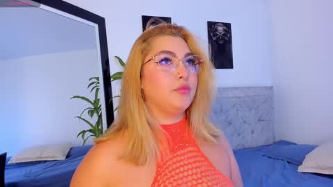 dulceedens_1 online show from 01/03/25, 04:44