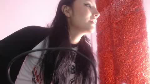 Snapshot of dulcegreyx chatting on 05/27/26, 10:18 Dulce online show from 05/27/26, 10:18