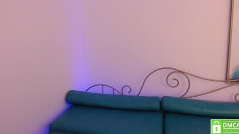 Dulce  online show from 01/04/25, 04:11