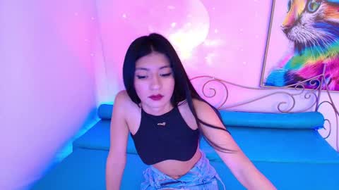 Dulce  online show from 02/08/25, 04:25