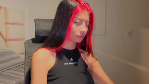 Snapshot of dulcetorresvg chatting on 05/23/26, 05:12 Dulce online show from 05/23/26, 05:12