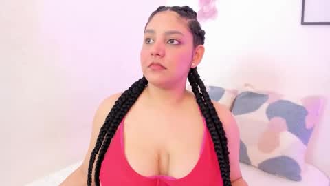 Snapshot of dullce77 chatting on 11/23/25, 07:46 Dulce online show from 11/23/25, 07:46