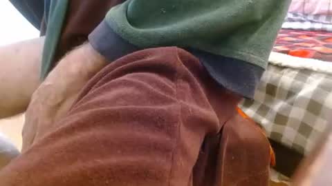 Snapshot of dunany101 chatting on 10/26/25, 03:29 dunany101 online show from 10/26/25, 03:29