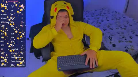 Snapshot of dunkan_kravitz chatting on 10/22/25, 02:23 Dunkan Kravitz online show from 10/22/25, 02:23