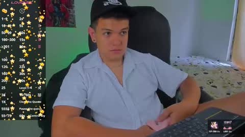 Snapshot of dunkan_kravitz chatting on 10/30/25, 04:52 Dunkan Kravitz online show from 10/30/25, 04:52