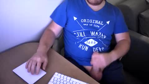 FloFrenchCurv288 online show from 05/16/26, 11:25