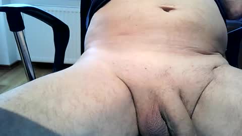 Snapshot of duria17 chatting on 09/24/25, 09:56 duria17 online show from 09/24/25, 09:56