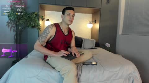 Dustin Sonne online show from 02/15/25, 01:53