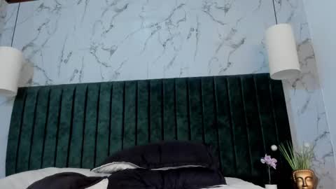 Dustin Sonne online show from 02/18/25, 06:26