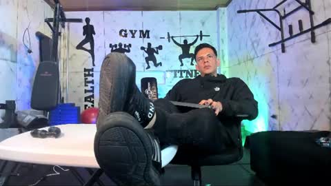 Dustin Sonne online show from 06/12/26, 04:00