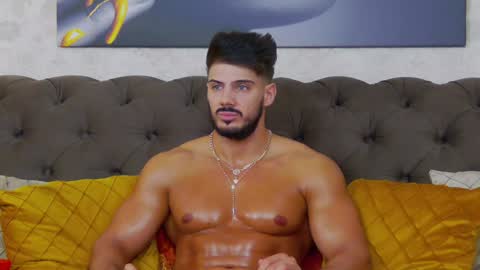 Dustin online show from 01/25/25, 12:38