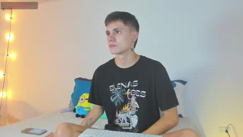 Snapshot of dustinlevine chatting on 01/10/25, 12:47 Dustin Levy online show from 01/10/25, 12:47