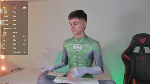 Snapshot of dustinlevine chatting on 02/04/25, 02:39 Dustin Levy online show from 02/04/25, 02:39