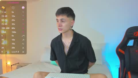 Snapshot of dustinlevine chatting on 02/26/25, 11:48 Dustin Levy online show from 02/26/25, 11:48